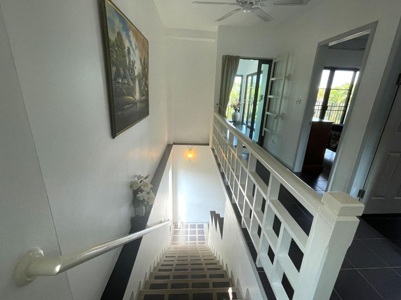Seabreeze Villa Rayong Exterior photo